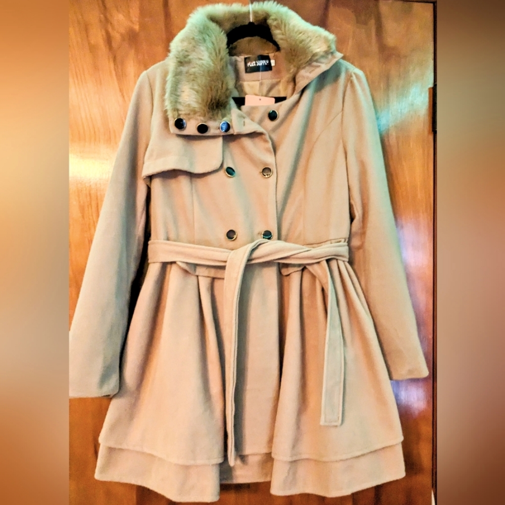 Flex Supply Coat